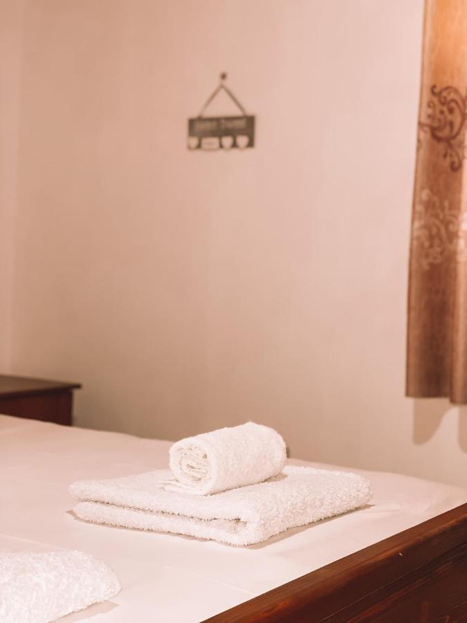 Guesthouse Pashko Theth Exterior foto